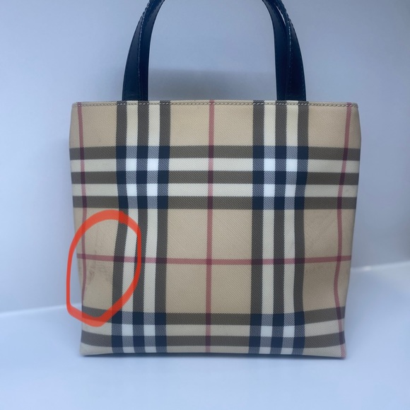 Authentic Burberry mini tote - Picture 4 of 4